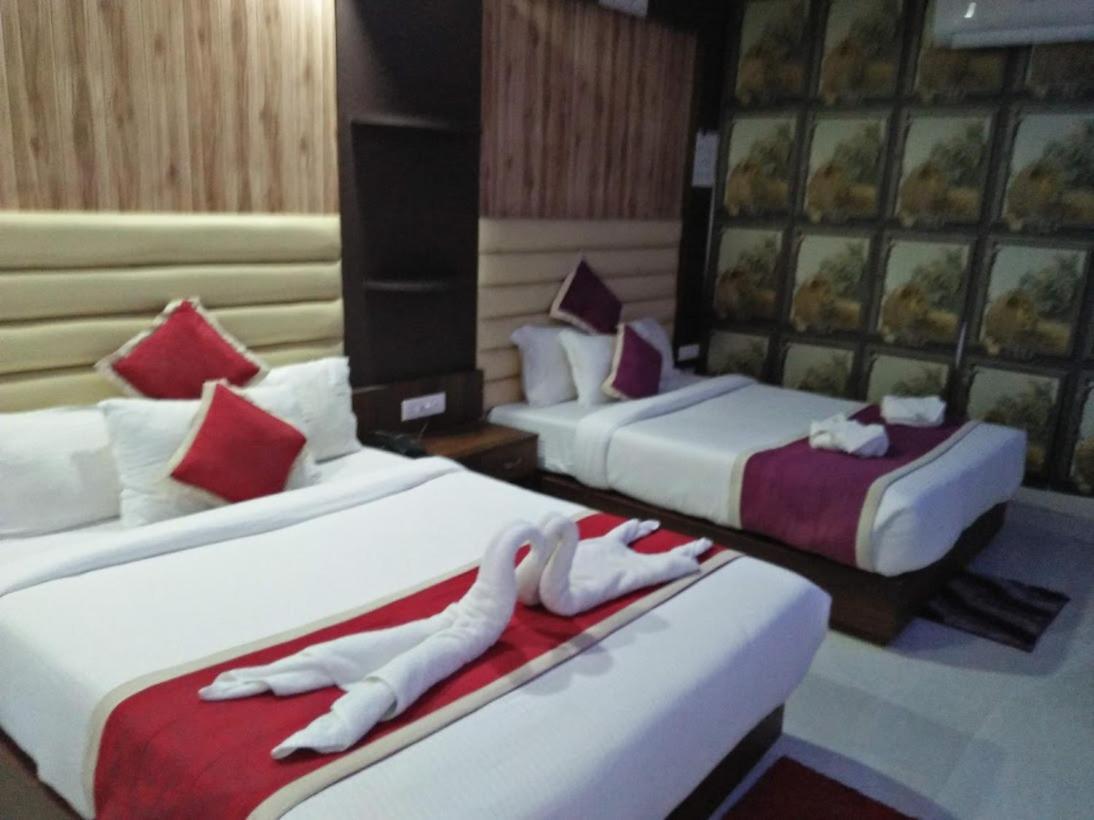 Royal Villa Beach Resort Govind Nagar Екстериор снимка